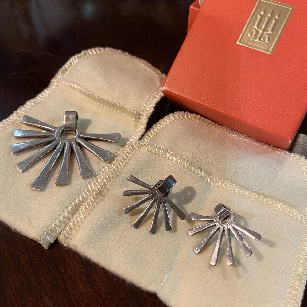 Rare retired James Avery Sunburst set